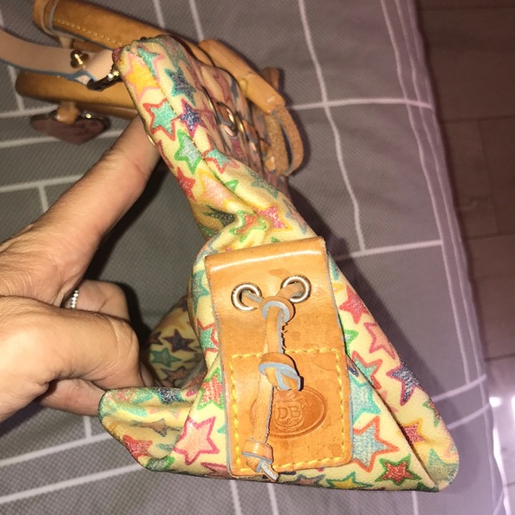 Dooney & Bourke Star print crossbody perfect vintg - Picture 4 of 8